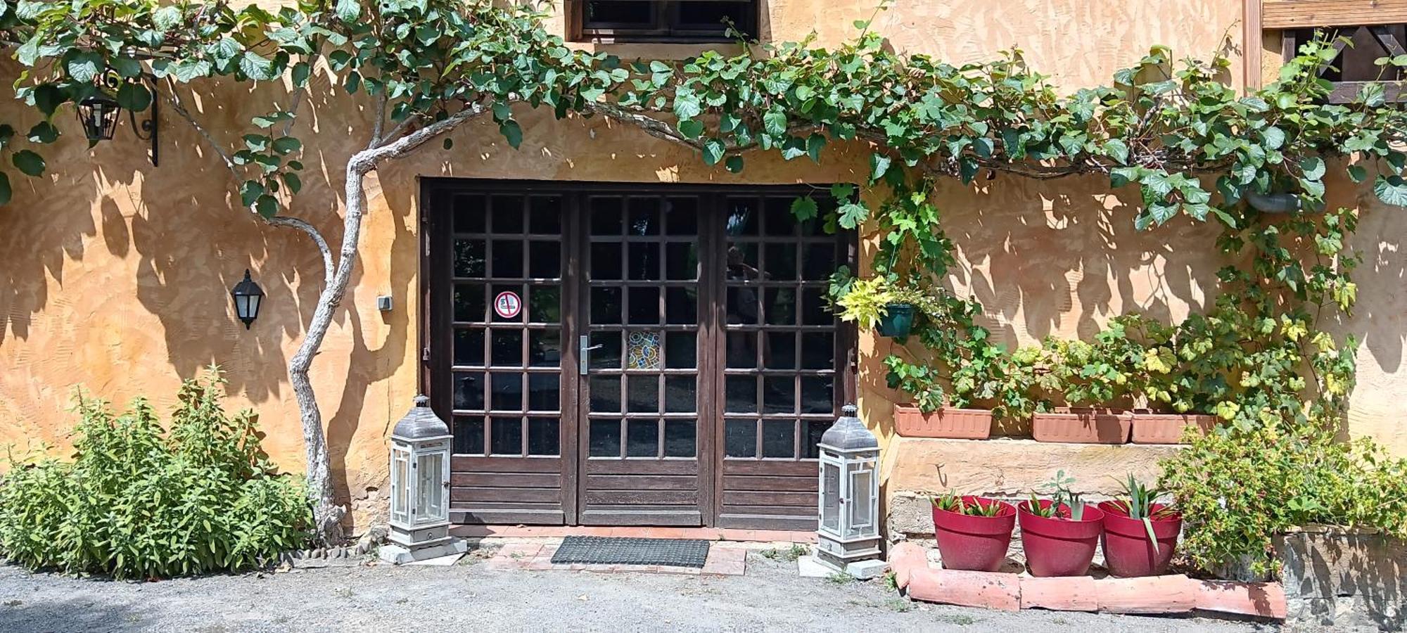 Gite Au Moulin Du Comte Bourrouillan Zewnętrze zdjęcie